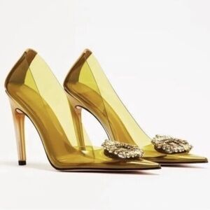 GOOD AMERICAN NWDB Golden Olive Cinder F*ckin Rella Lucite Pumps Heels 5.5 (6)
